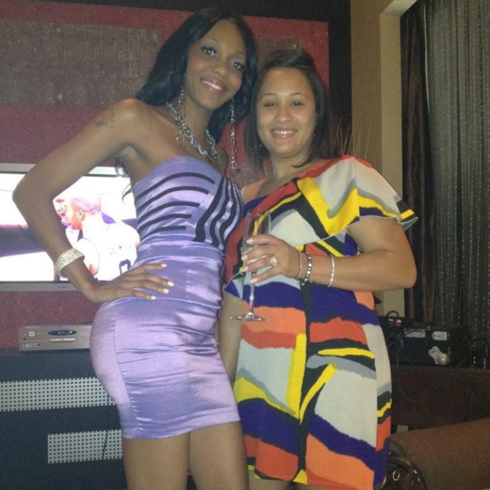 Meet your Posher, Mercedes